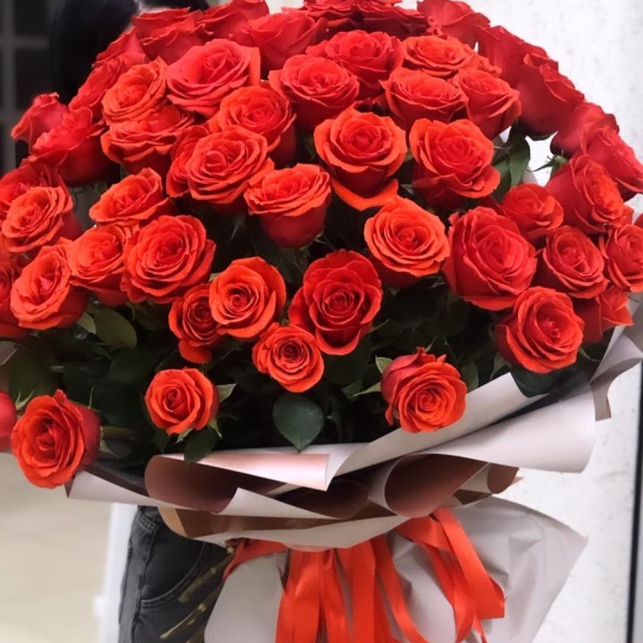 Букет высоких эквадорских роз  в Шахтах