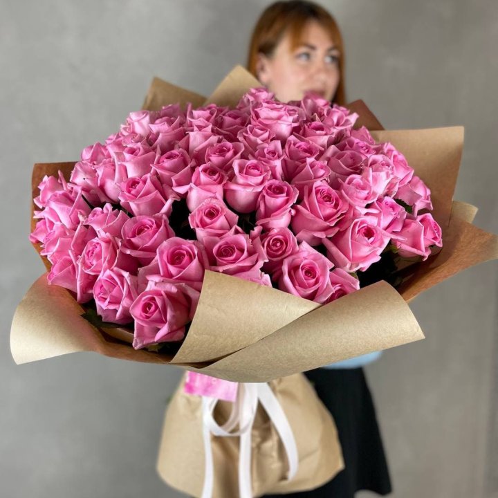 101 розовая роза в Шахтах