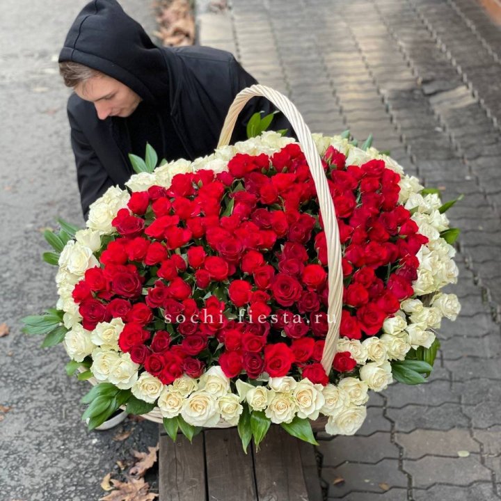 201  роза в корзине   в Шахтах