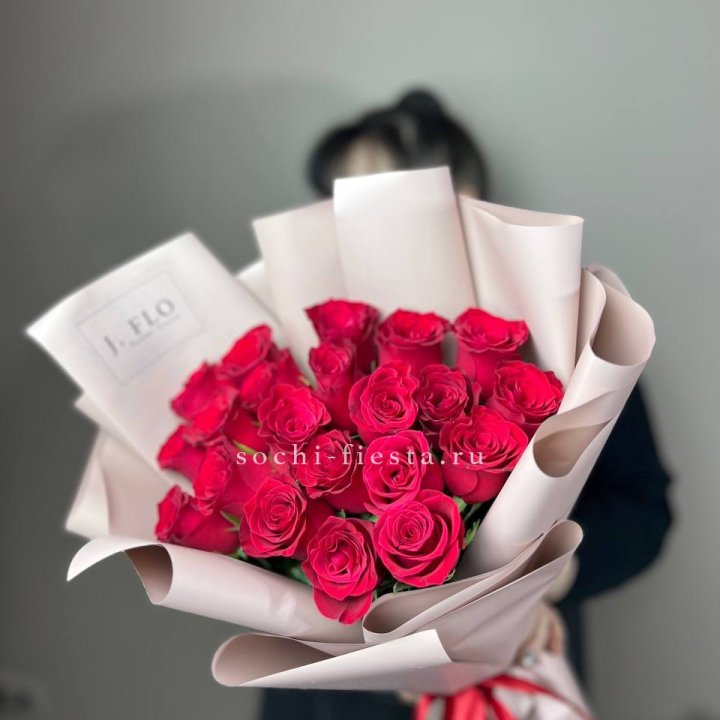 21 красная роза  в Шахтах