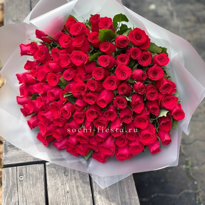 101 красная роза Лолита в Шахтах