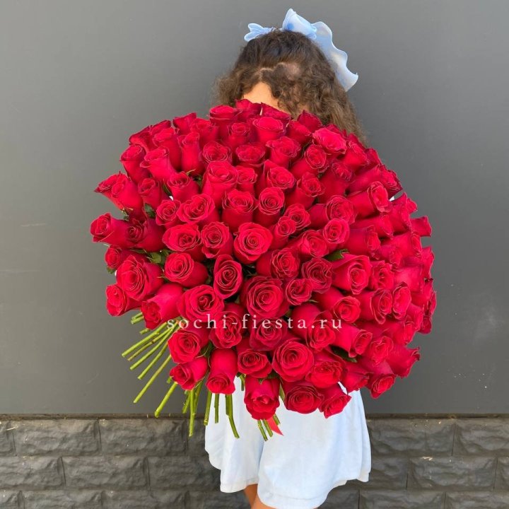 101 красная роза в Шахтах