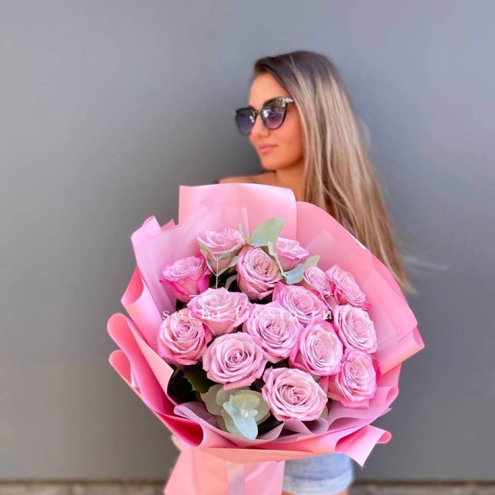 Букет розовых роз 2 в Шахтах