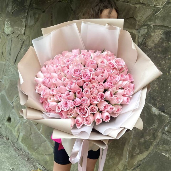 101 нежно-розовая роза Каролина  в Шахтах