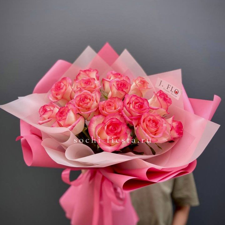 15 роз "Джумилия" в Шахтах