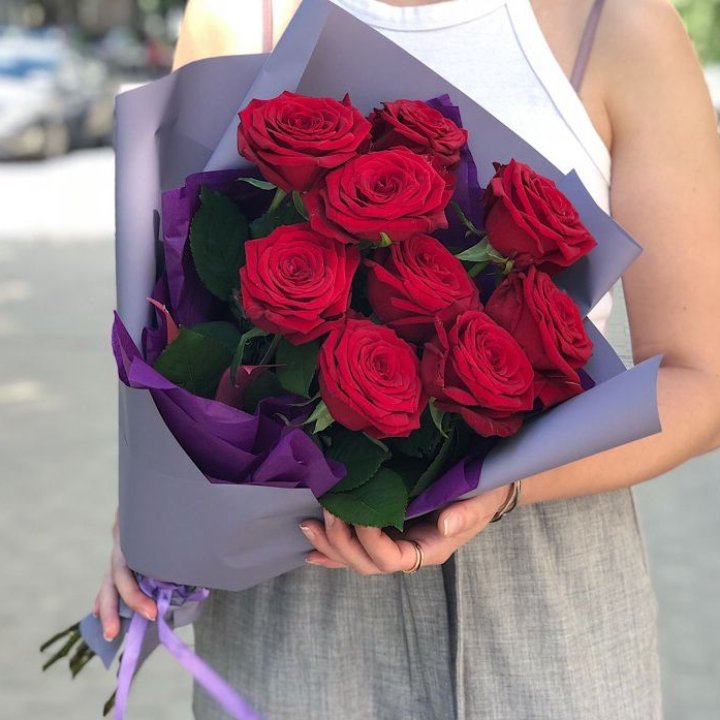 9  красных роз №1 в Шахтах