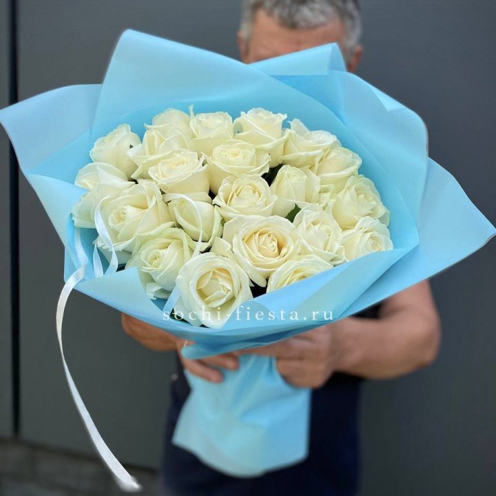 21 белая роза в Шахтах