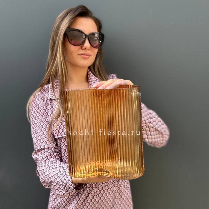 Стеклянная ваза №7 в Шахтах